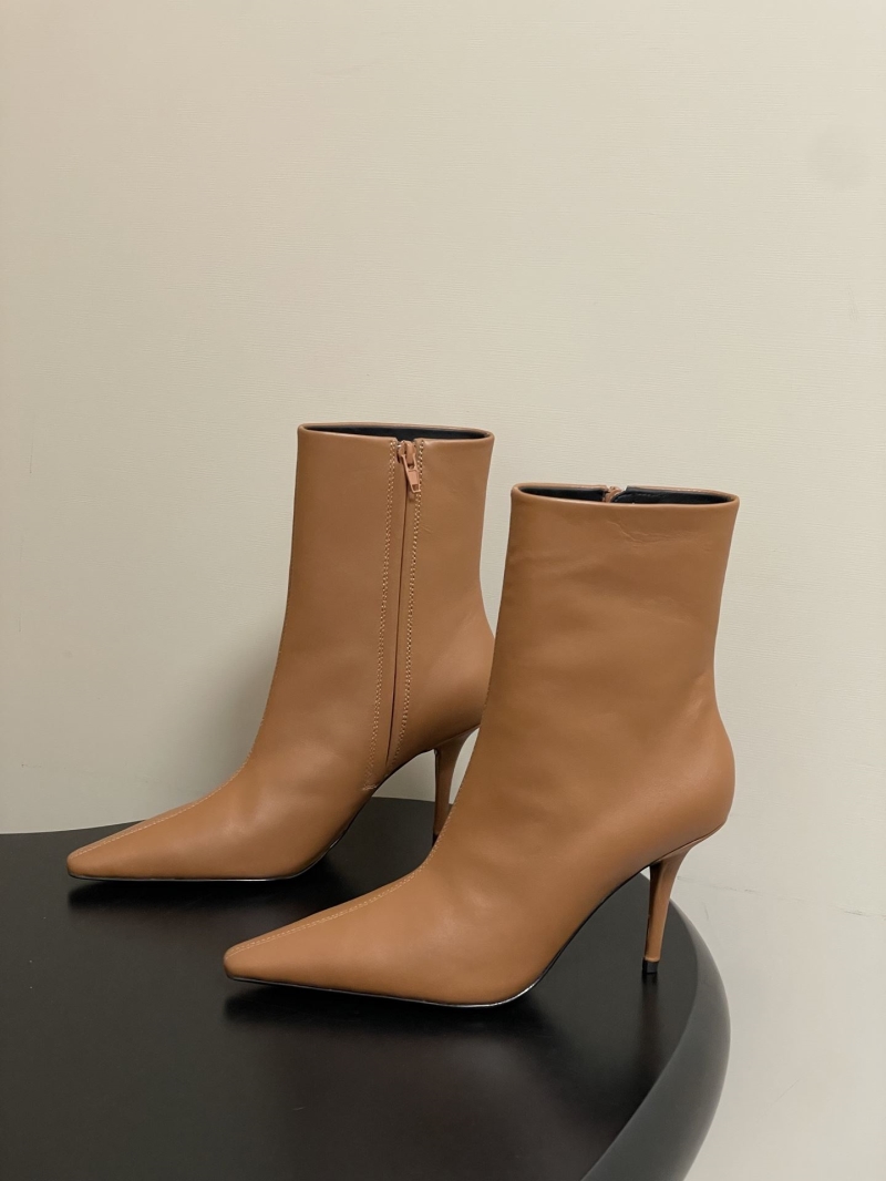 Y51 boots